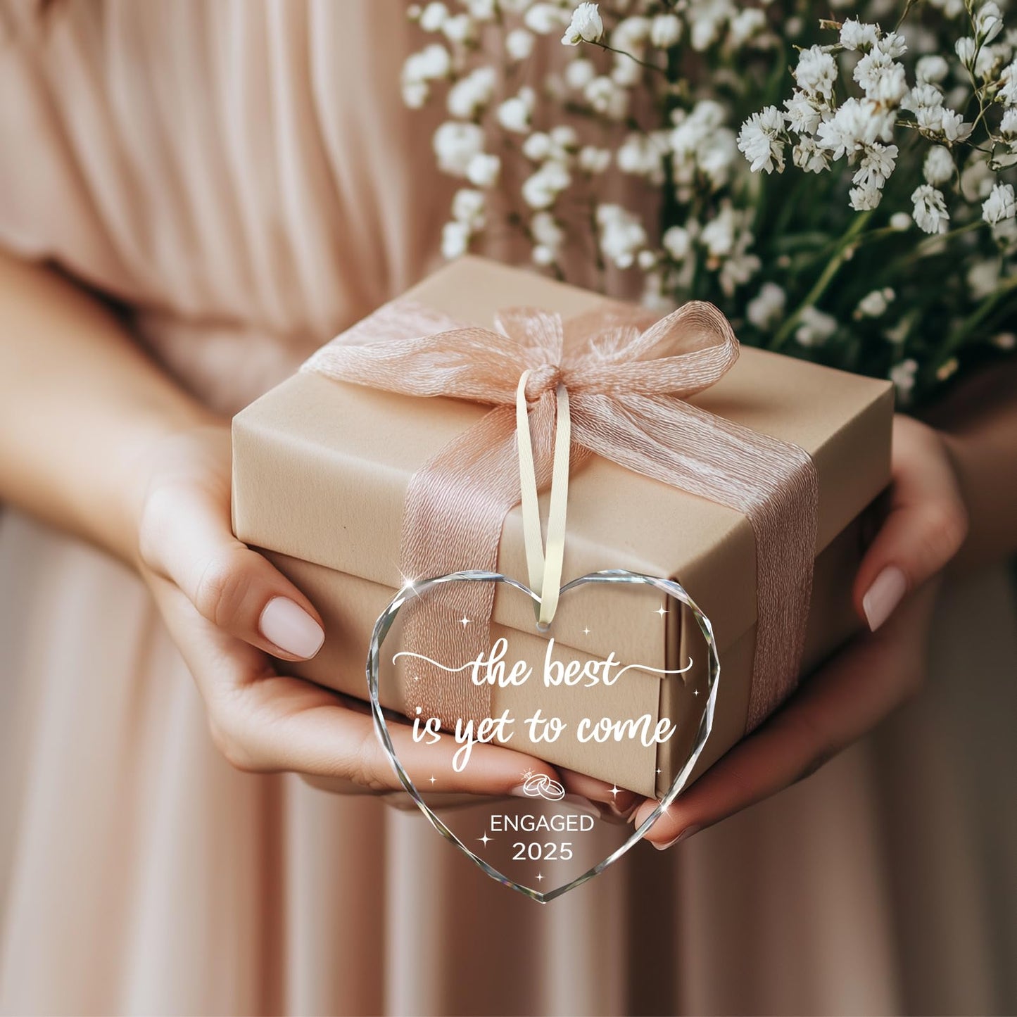 Engagement Gifts for Couples 2025, Engagement 2025 Ornament Engaged Gift for Her, Women,Friends, Bride to Be Gifts, First Christmas Engaged Ornament 2025