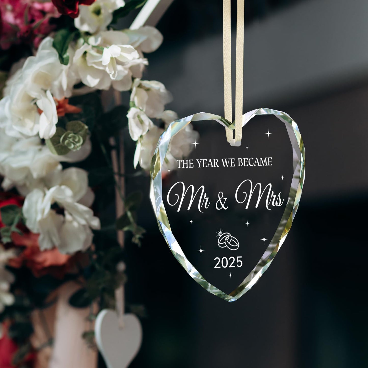 Wedding Gifts for Couples 2025, Mr and Mrs Gifts for Bride Newly Wed GIF ts for Her Just Married Ornaments 2025 Just Married Decorations Bridal Shower Ornaments